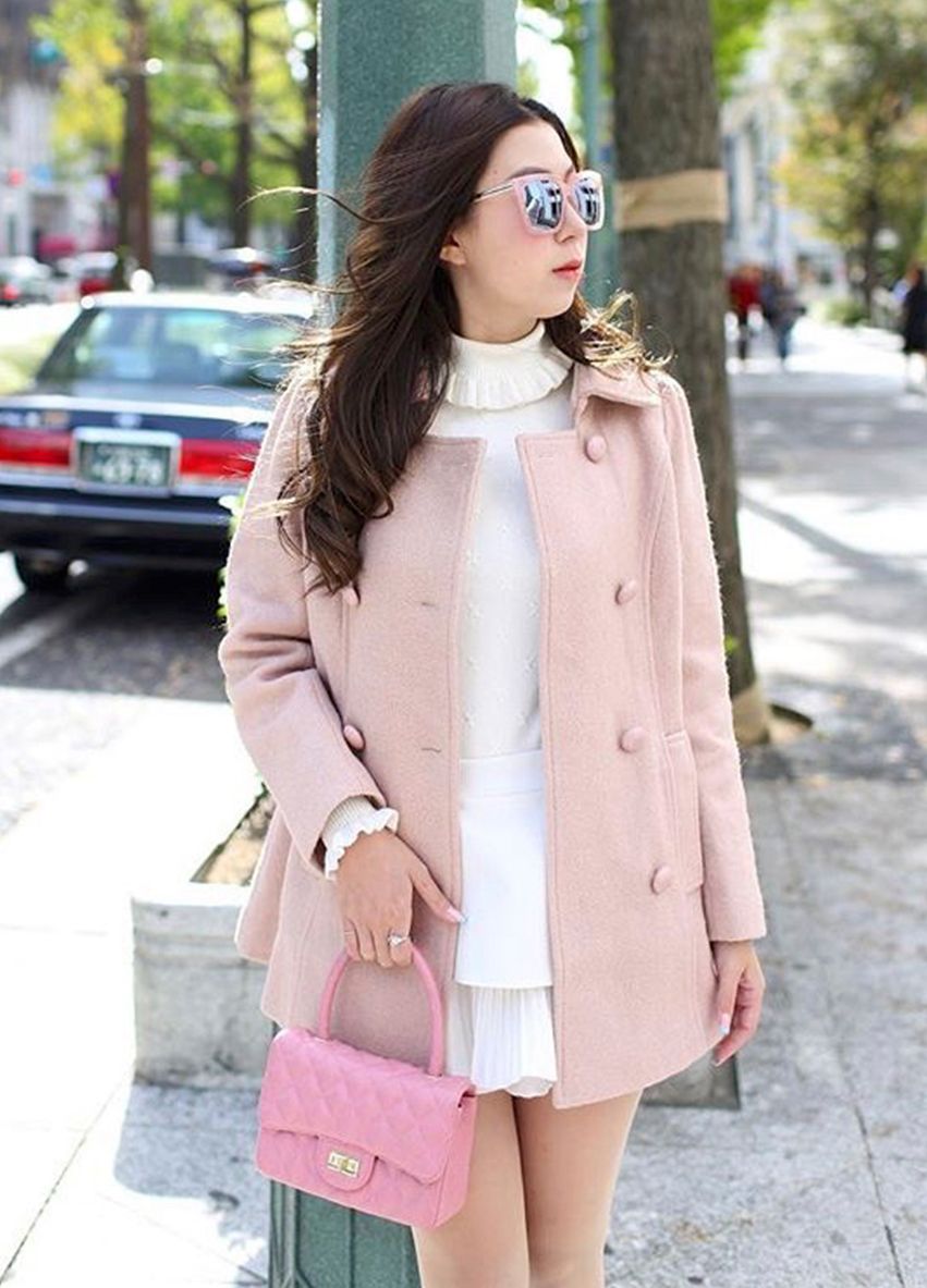 088 Lady Coat With Lace