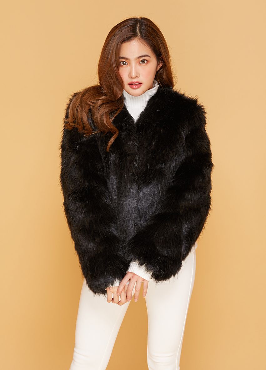 647 Fur coat long hair
